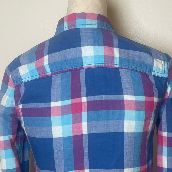 Hollister Women’s Plaid Button-Up Shirt Long Sleeve Blue Pink Purple size small - Picture 6 of 10